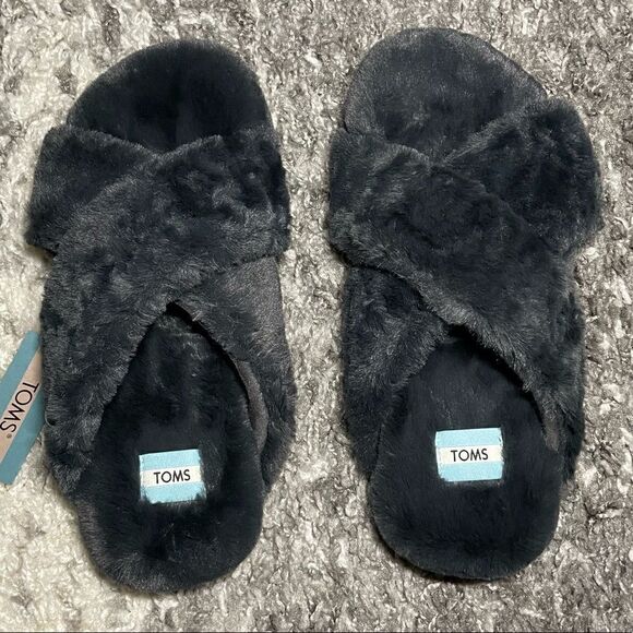 NIB TOMS Susie Slippers  - Picture 1 of 9